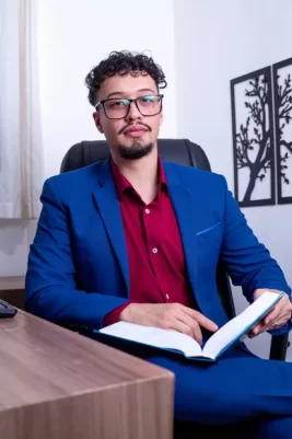 Terapeuta de casal e sexólogo.